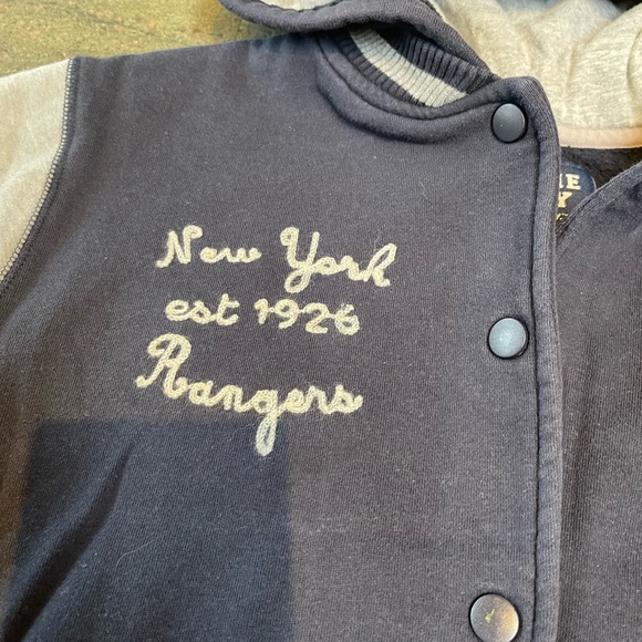 NY RANGERS OFFICIAL NFL est 1926 YTH M VINTAGE FLEECE JACKET W/HOOD - Picture 4 of 6